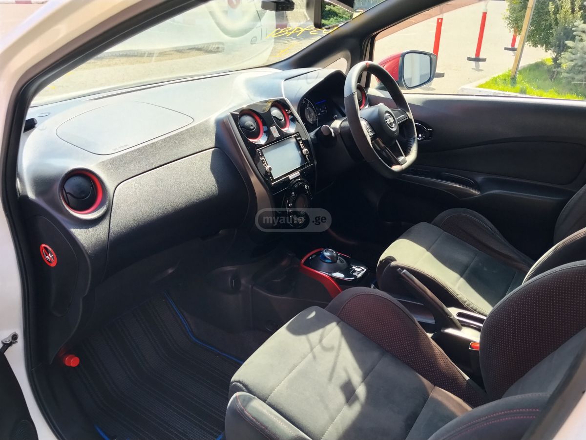 Nissan Note - фото 11