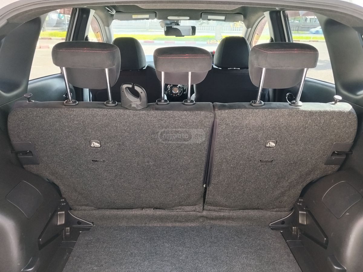 Nissan Note - фото 14
