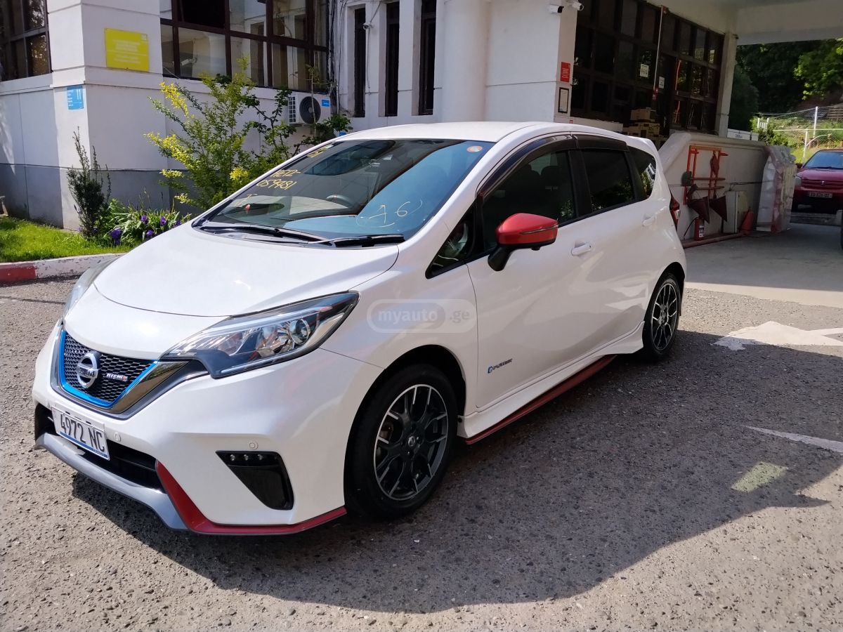 Nissan Note - фото 3