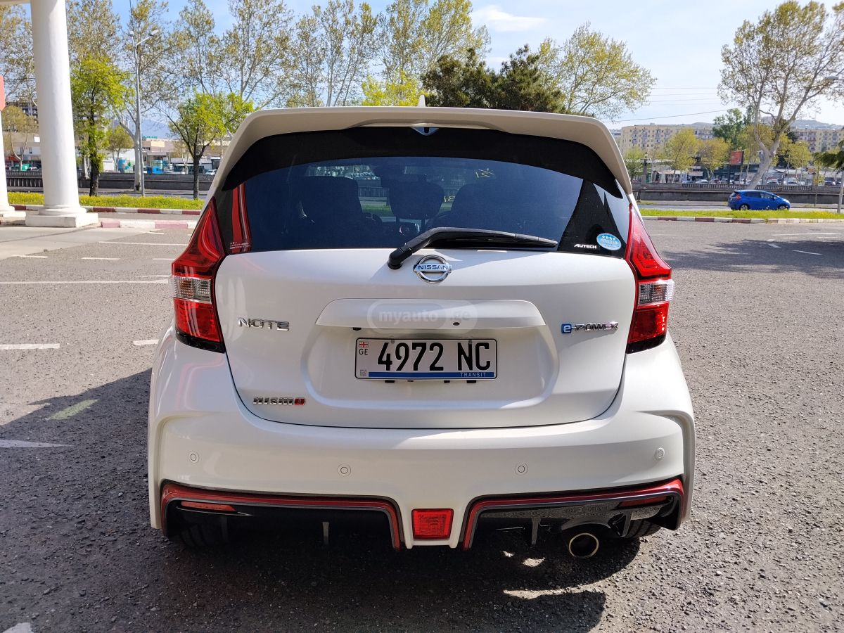Nissan Note - фото 6