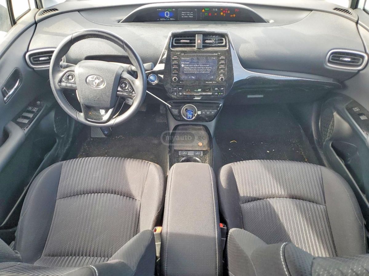 Toyota LE 5dr Front-Wheel Drive Hatch — миниатюра 8