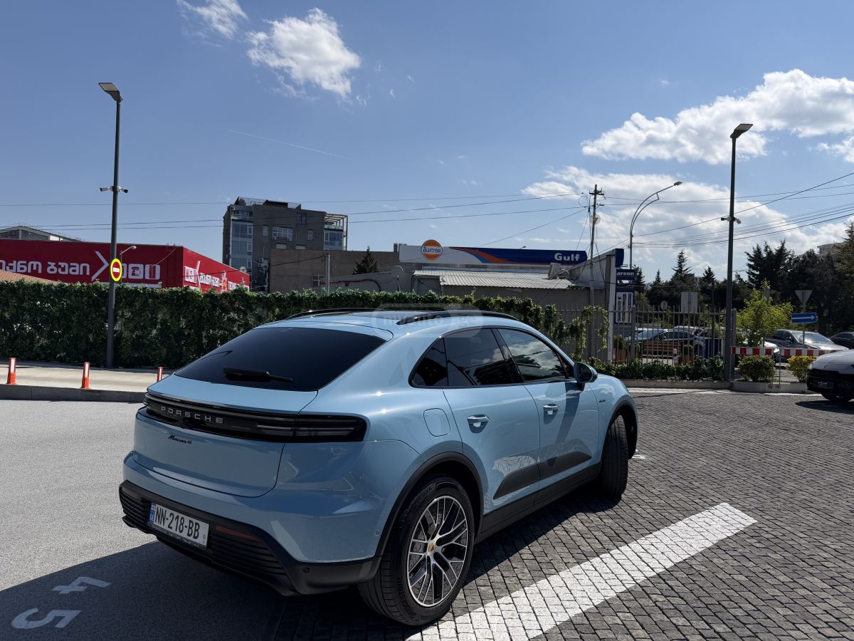 Porsche Macan 2025 — фото 4 купить в Москве