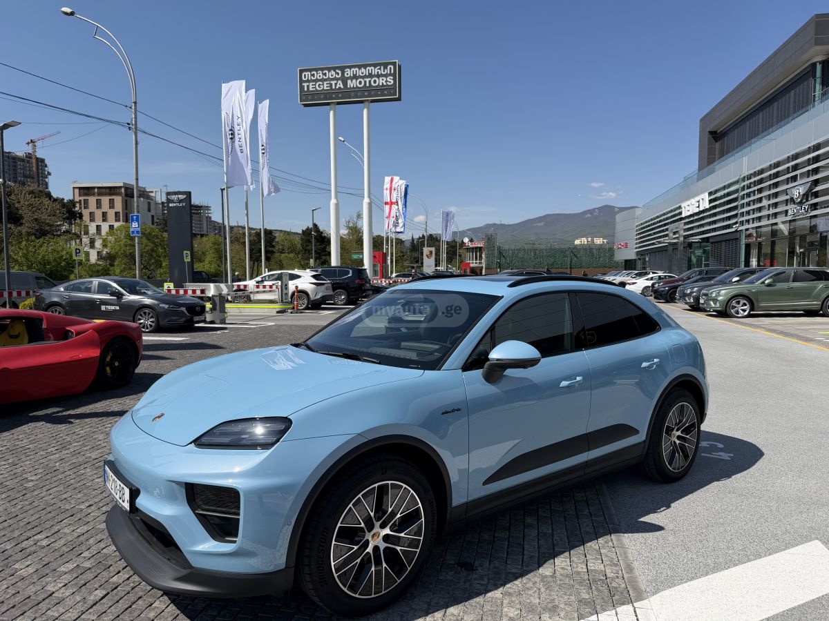 Porsche Macan 2025 — фото 6 купить в Москве