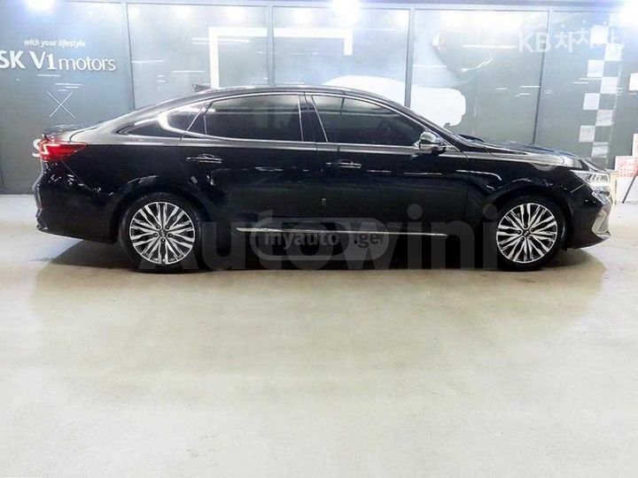 Kia Cadenza - фото 3