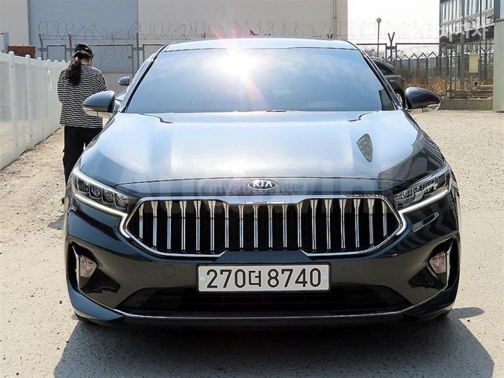 Kia Cadenza - фото 1