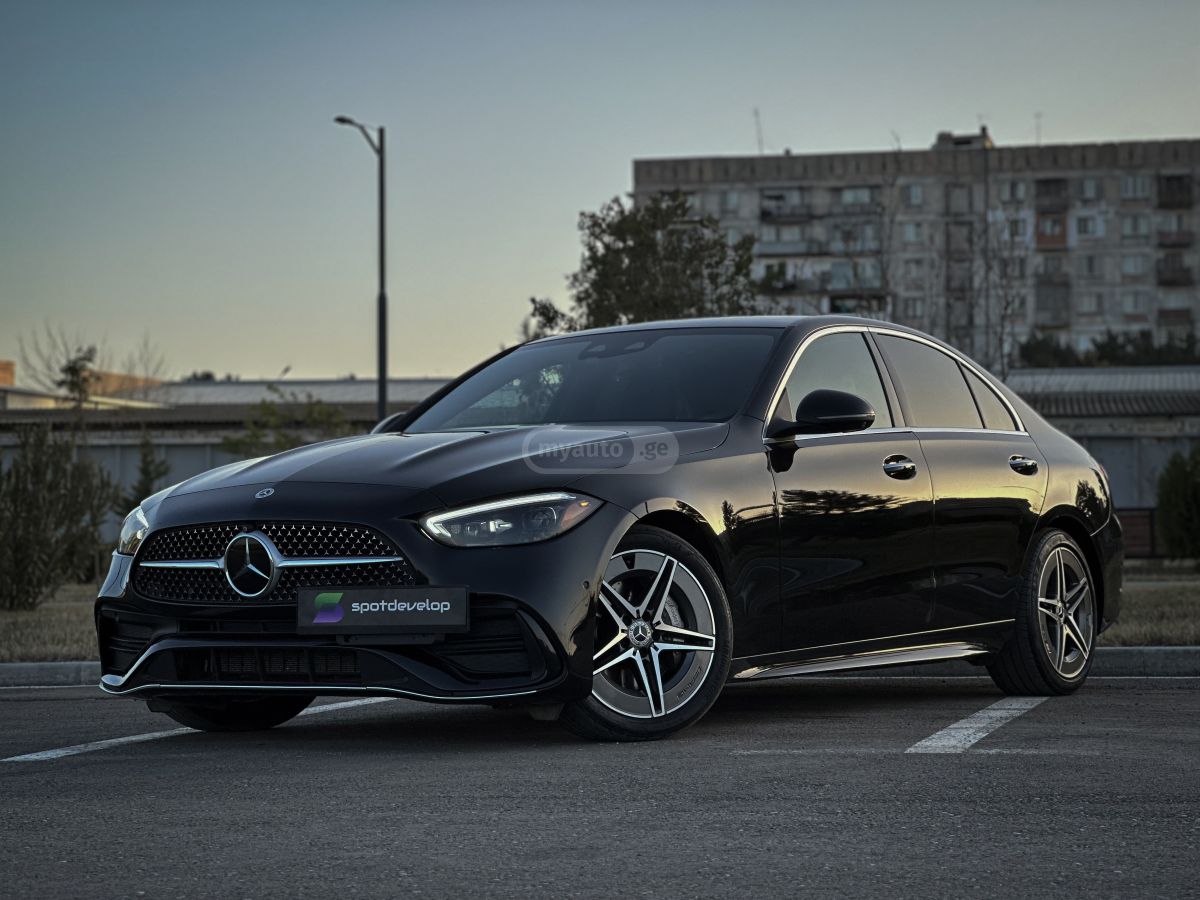 Mercedes-Benz C 300 - фото 1