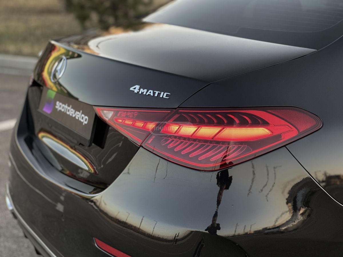 Mercedes-Benz C 300 - фото 6