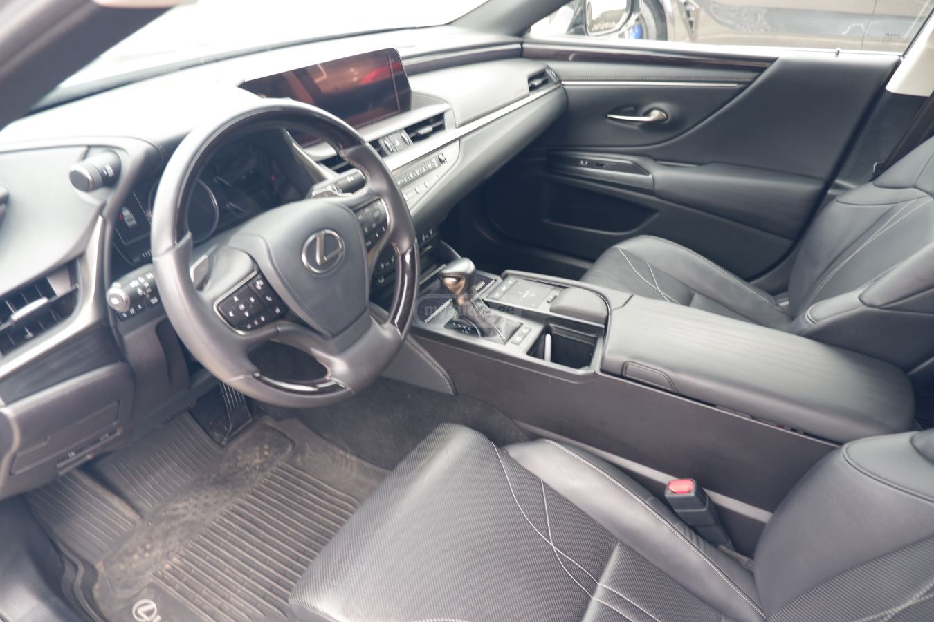 Lexus ES 300 - фото 9