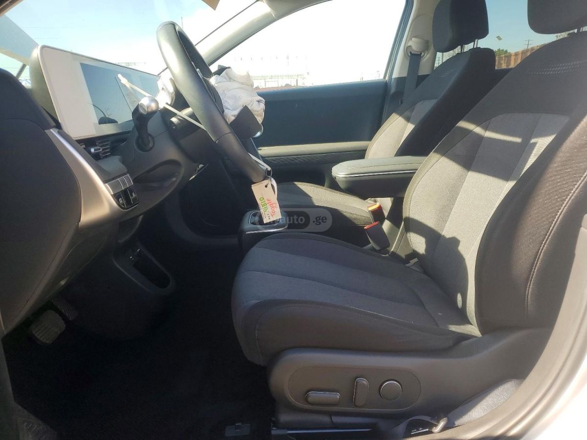 Hyundai Ioniq 5 - фото 7