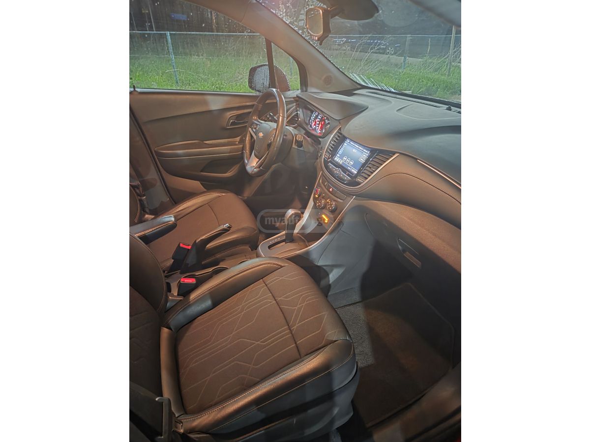 Chevrolet Trax - фото 10