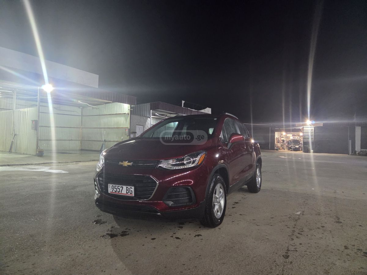 Chevrolet Trax - фото 2