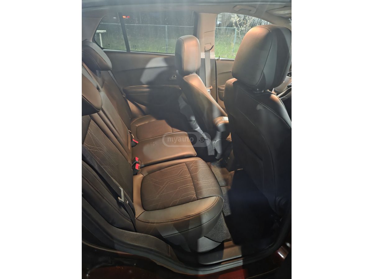 Chevrolet Trax - фото 7