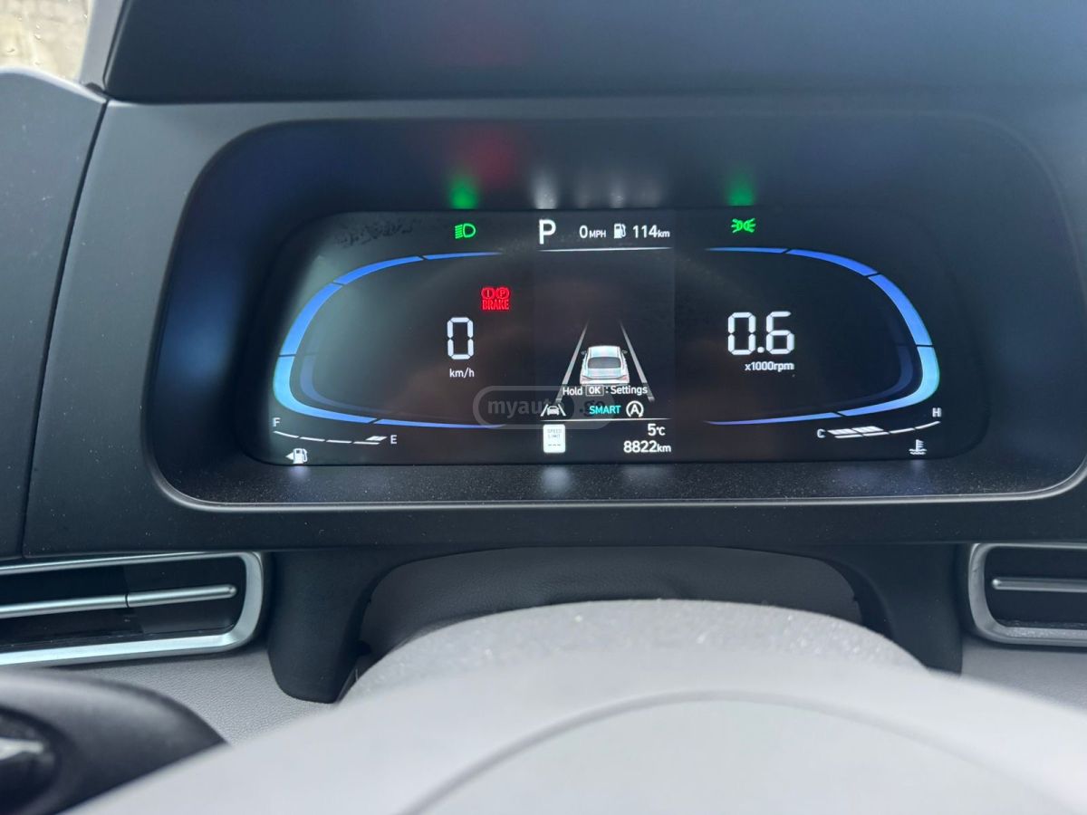 Hyundai Elantra - фото 7