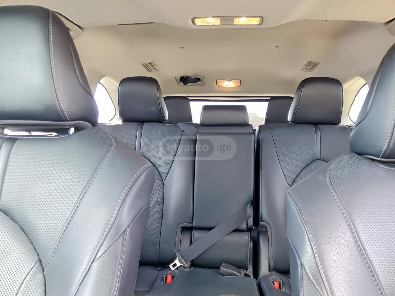 Toyota Highlander - фото 10