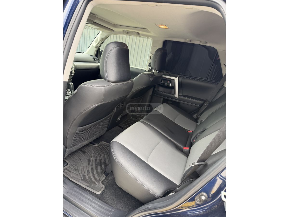 Toyota 4 Runner - фото 10