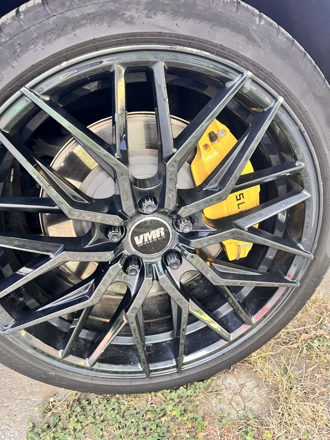 Tesla Model 3 - фото 10