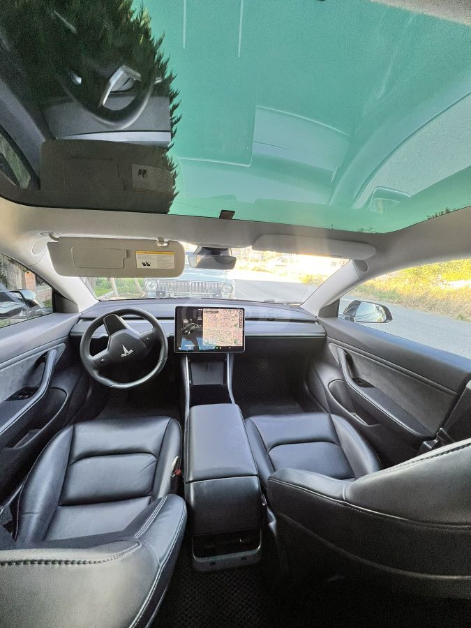 Tesla Model 3 - фото 5