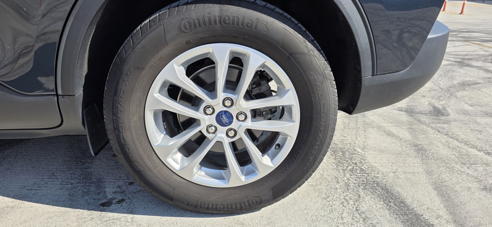 Ford Escape - фото 11
