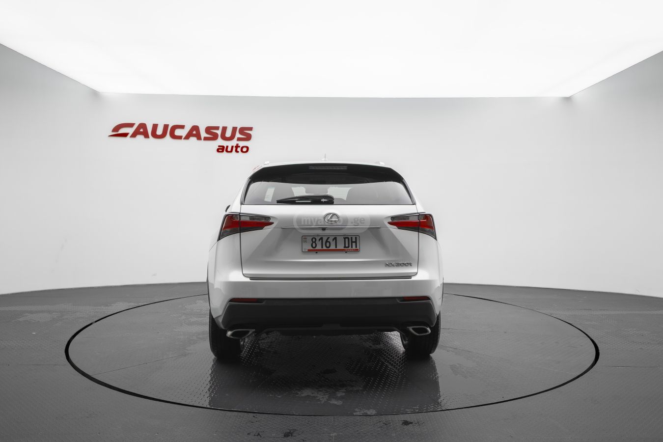 Lexus NX 200 - фото 5