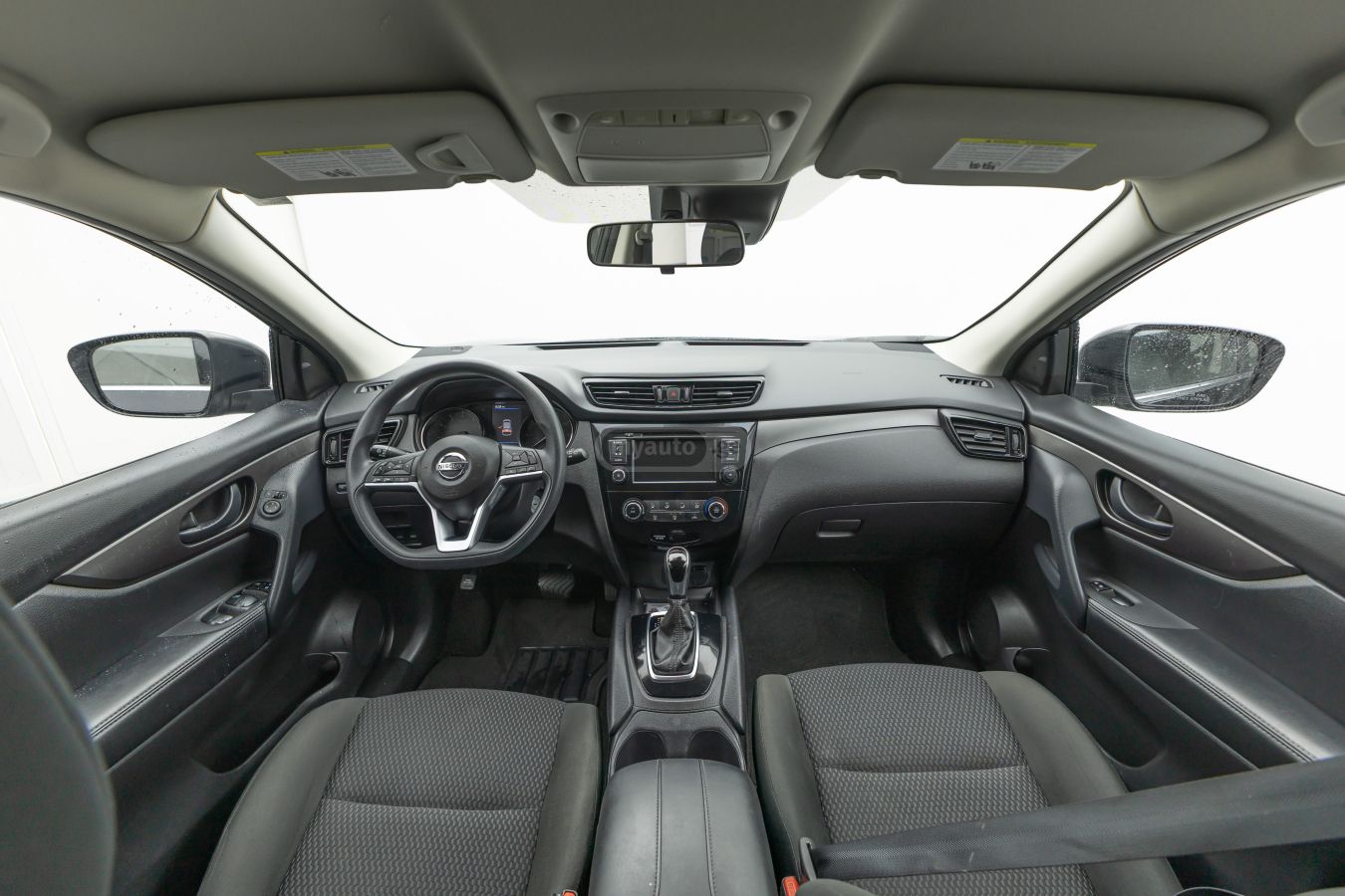 Nissan Rogue - фото 9