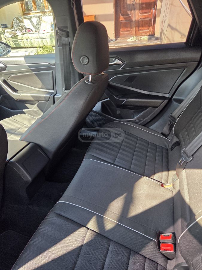 Volkswagen GLI — миниатюра 3