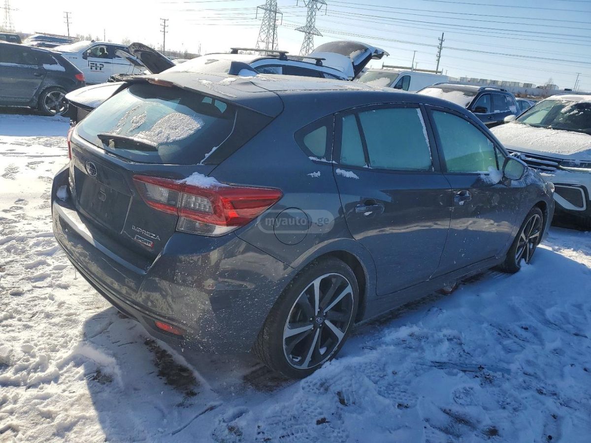 Subaru Impreza Base 4dr All-Wheel Drive Hatch 2023 — миниатюра 3