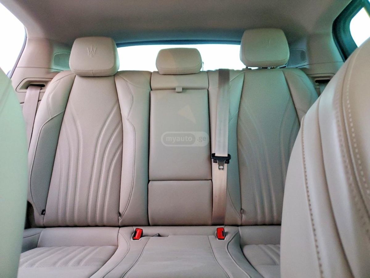 Maserati Grecale 2023 — миниатюра 10