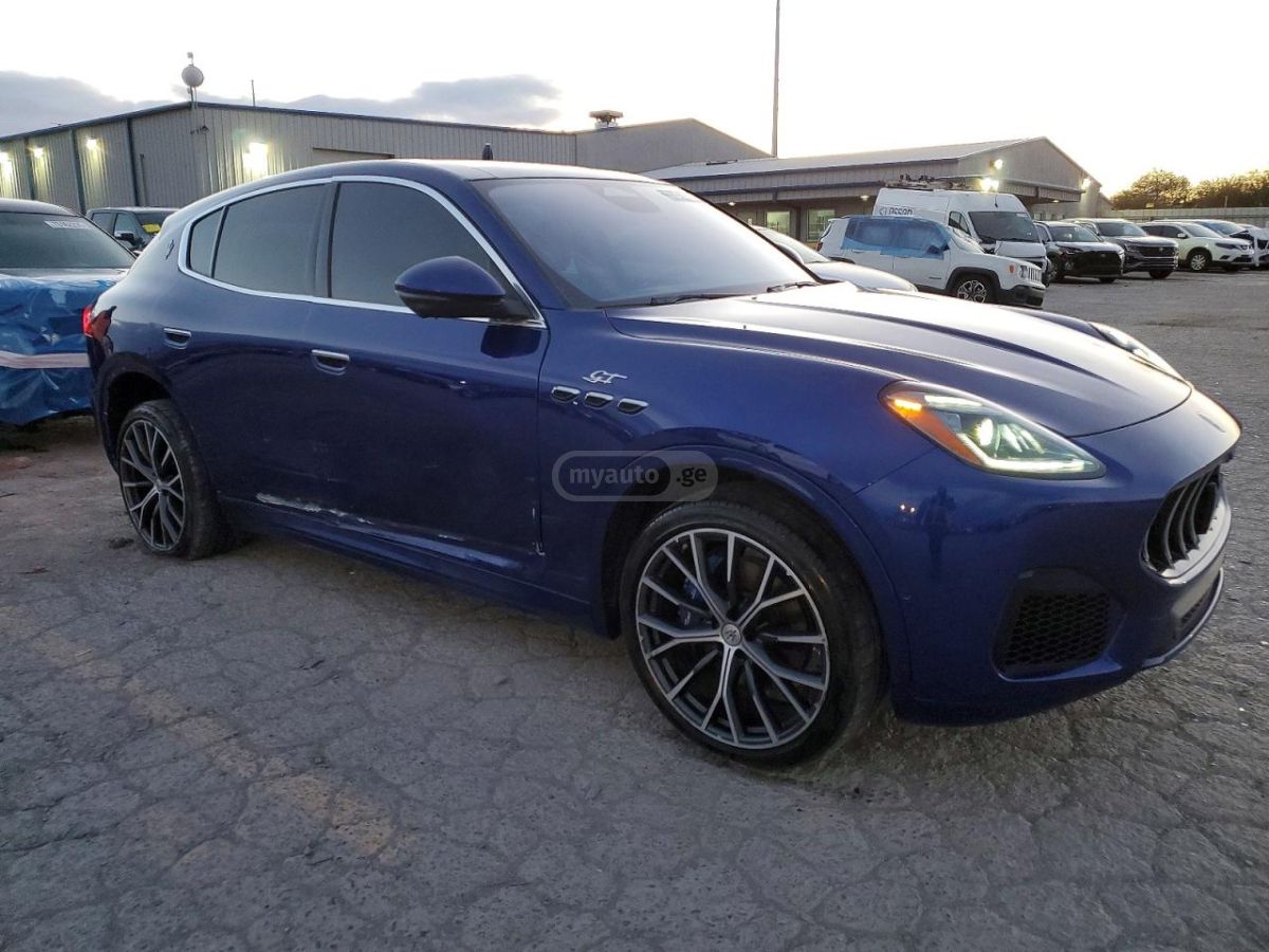 Maserati Grecale 2023 — миниатюра 4