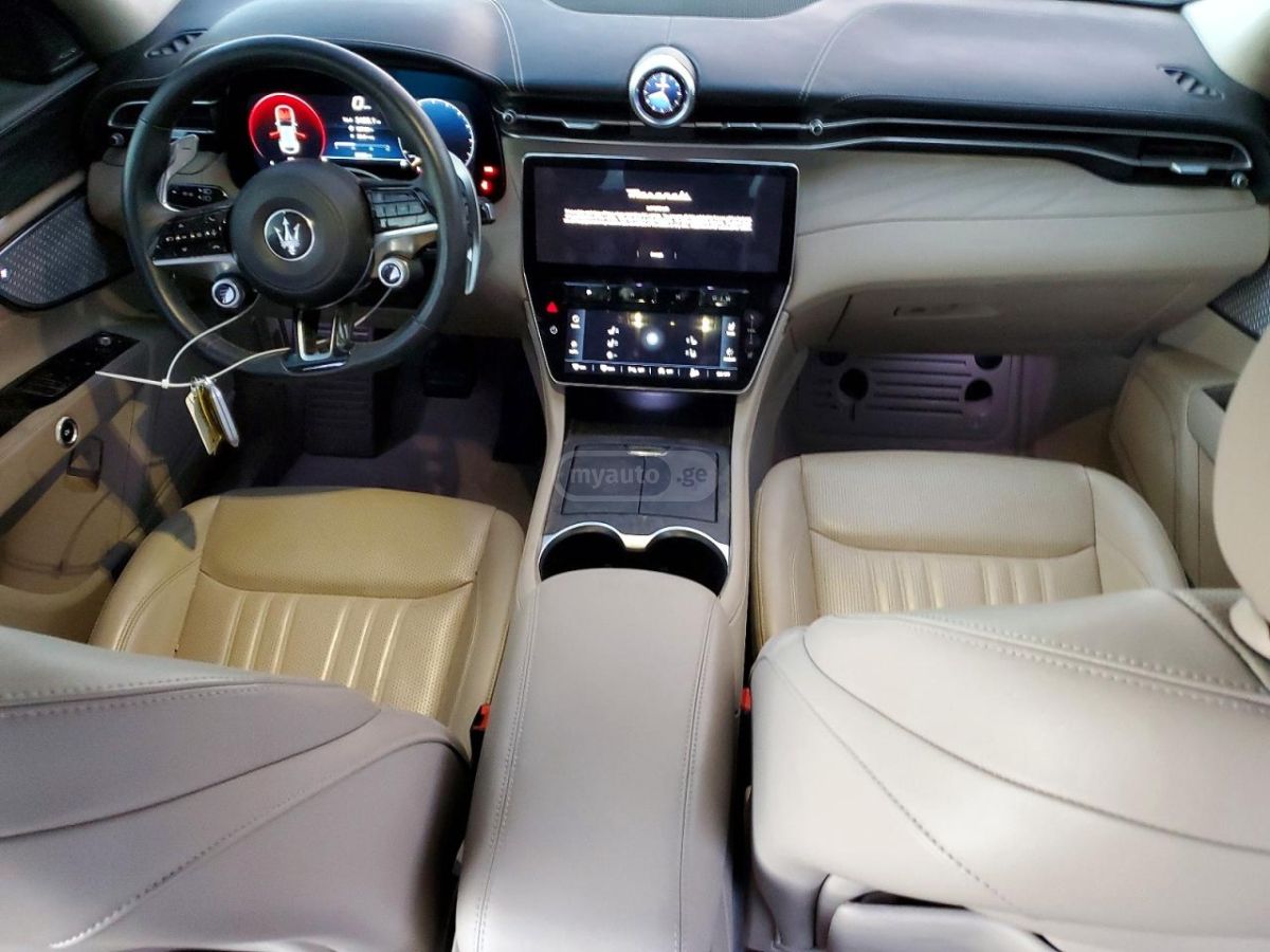 Maserati Grecale 2023 — миниатюра 8