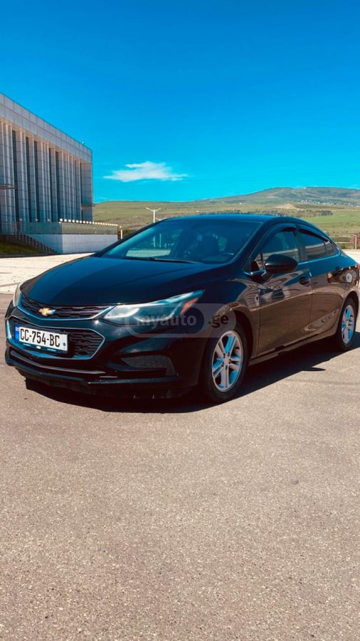 Chevrolet Cruze - фото 2