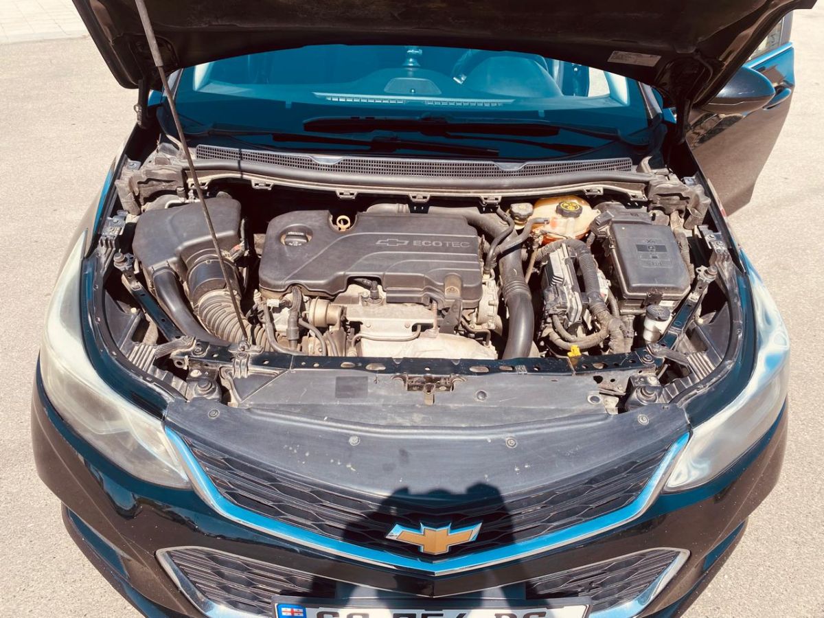 Chevrolet Cruze - фото 8