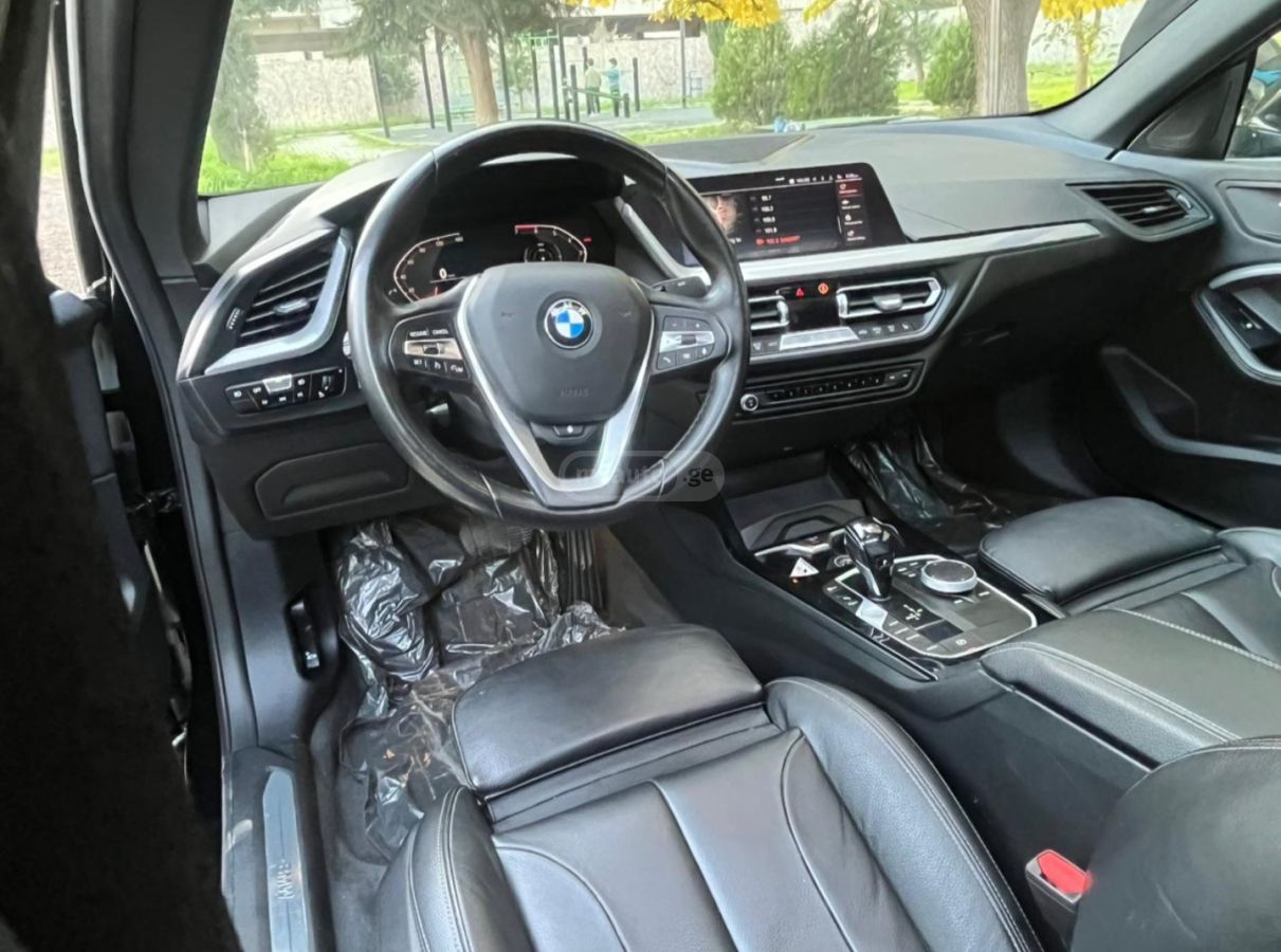 BMW i sDrive 4dr Front-Wheel Drive — миниатюра 4