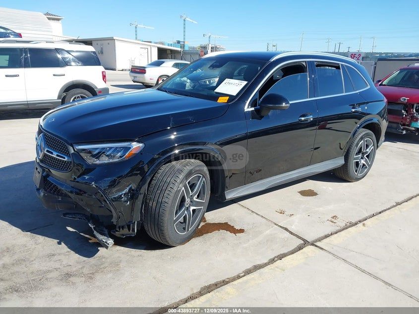 Mercedes-Benz GLC 300 2026 — миниатюра 1