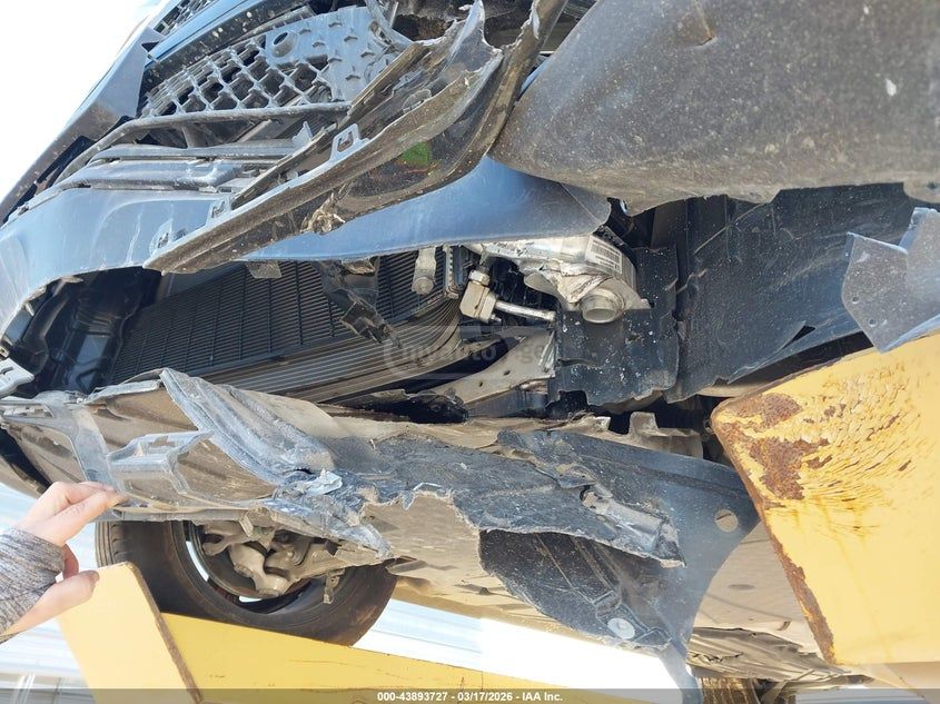 Mercedes-Benz GLC 300 2026 — миниатюра 14