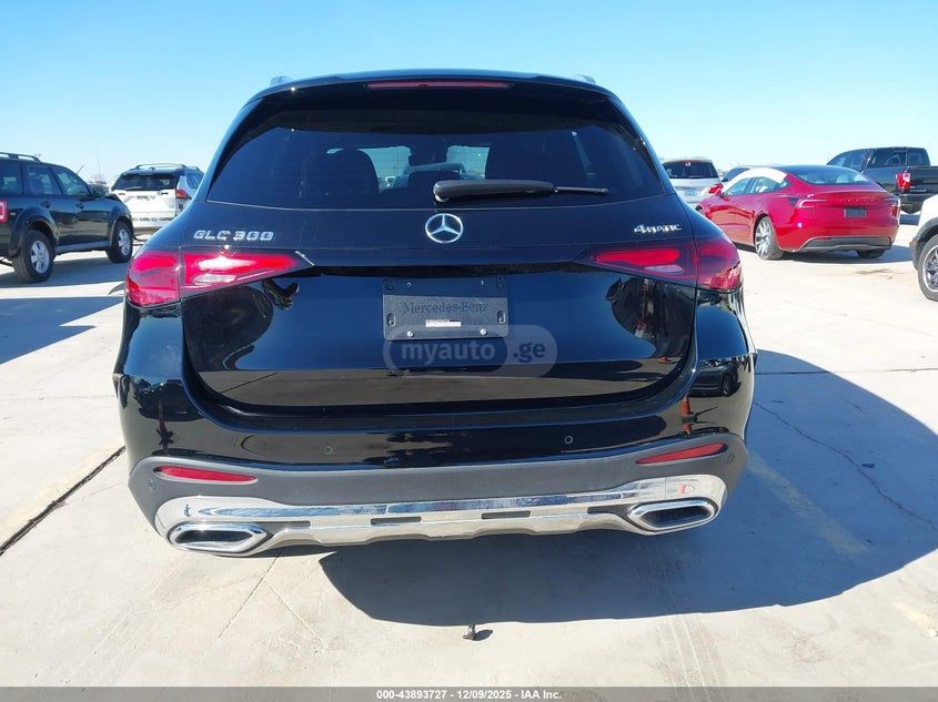 Mercedes-Benz GLC 300 2026 — миниатюра 9
