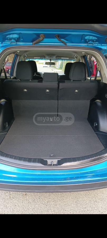 Toyota RAV 4 - фото 11