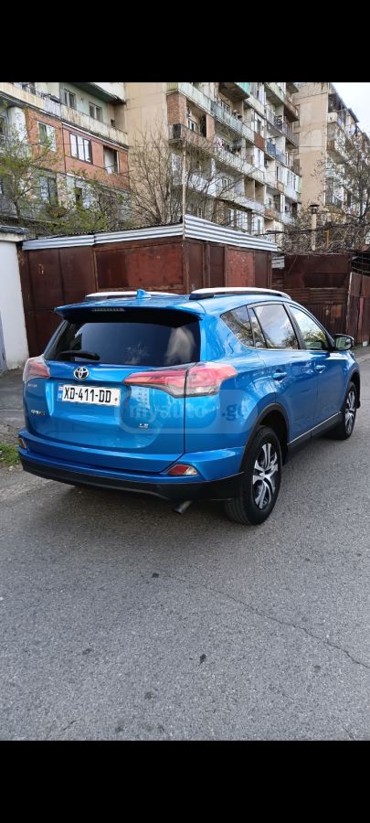 Toyota RAV 4 - фото 5