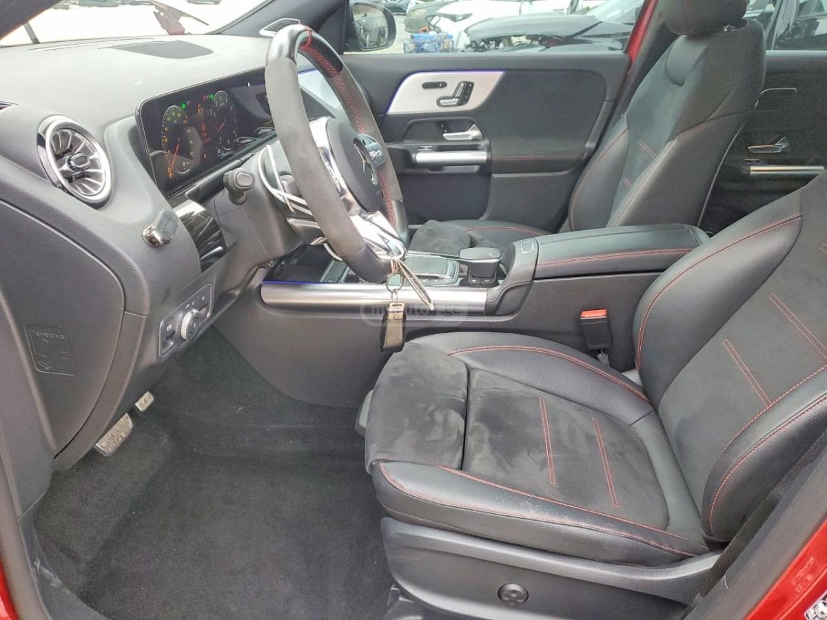 Mercedes-Benz GLA 350 2023 — миниатюра 7