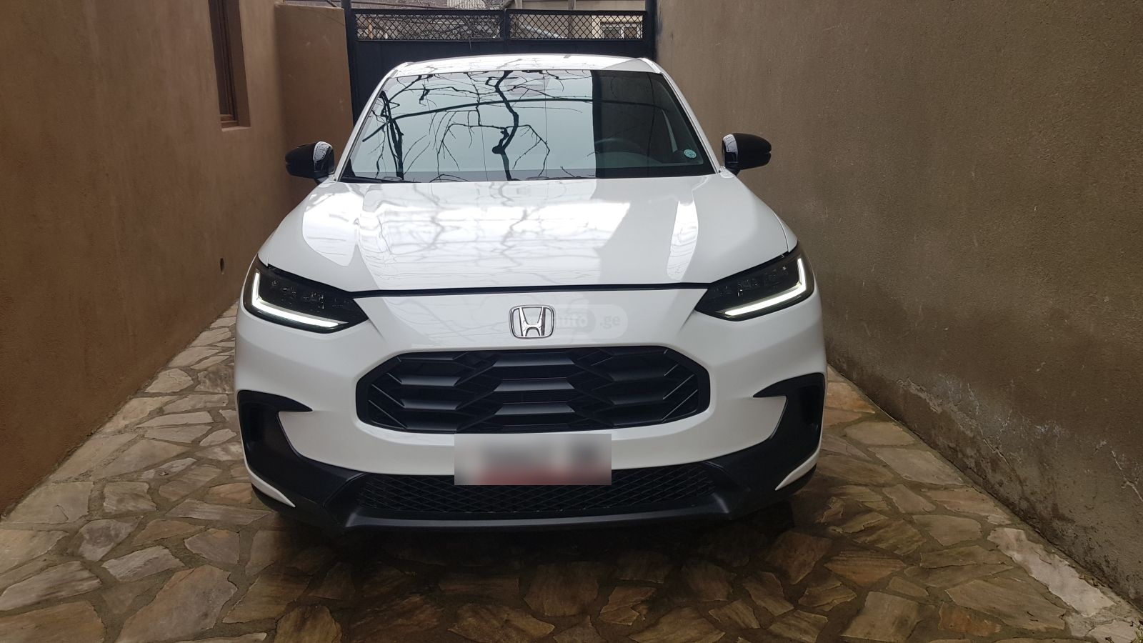 Honda HR-V - фото 1