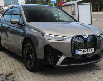 BMW IX 