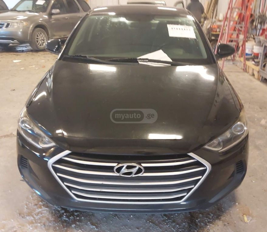 Hyundai Elantra - фото 5