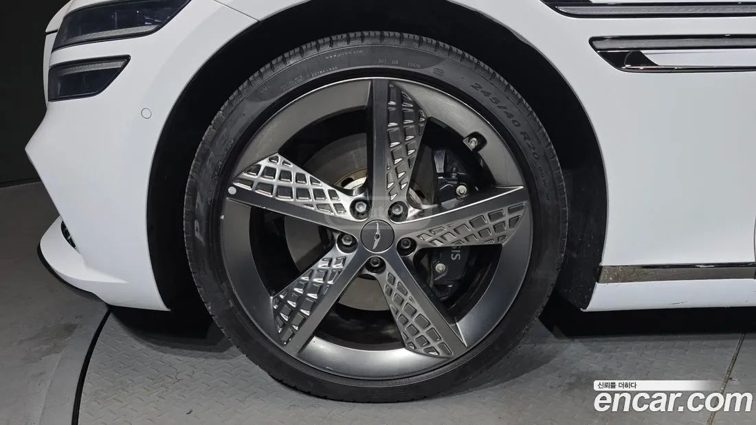 Hyundai Genesis 2024 — миниатюра 5