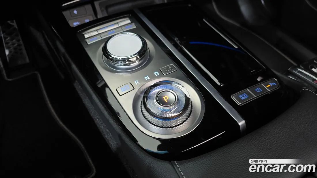 Hyundai Genesis 2024 — миниатюра 9