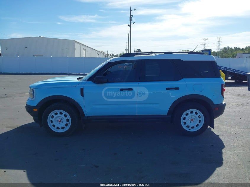 Ford Bronco - фото 14