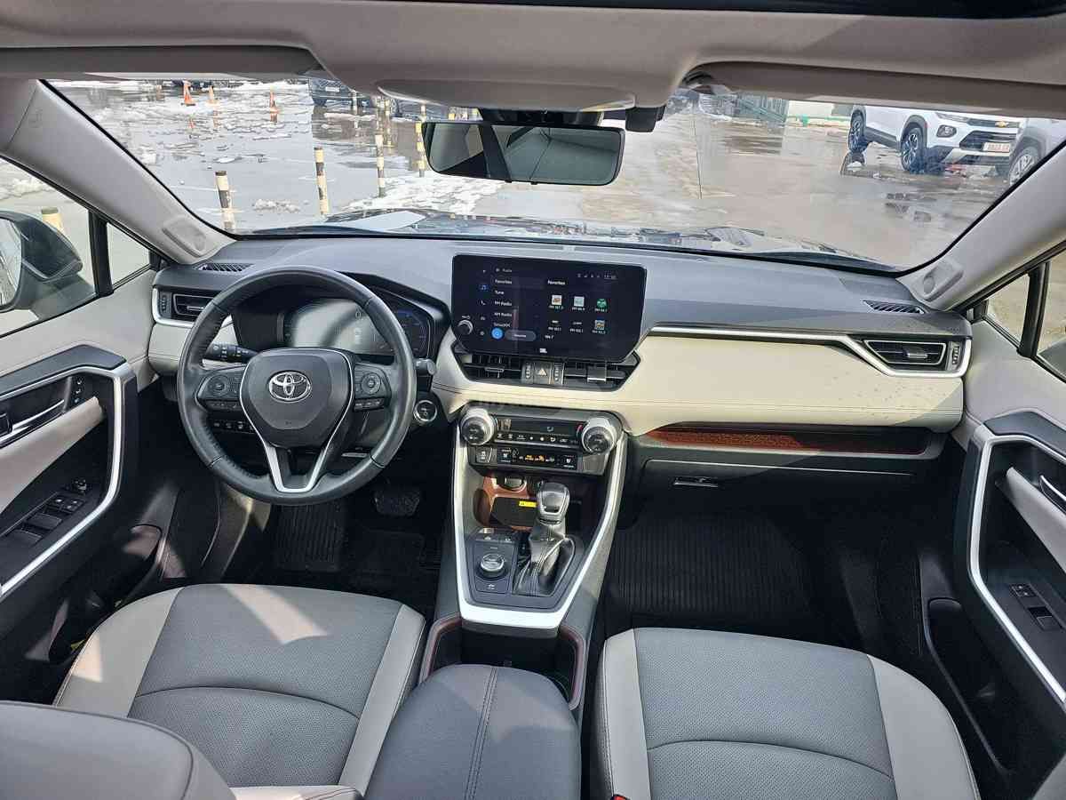 Toyota Toyota RAV4 — миниатюра 9