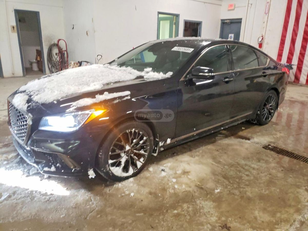 Genesis G80 - фото 1