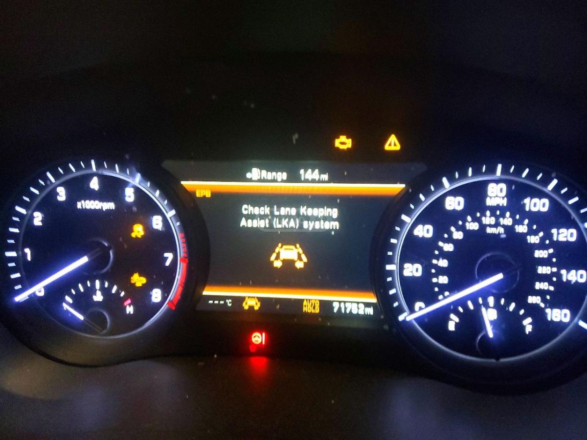 Genesis G80 - фото 9