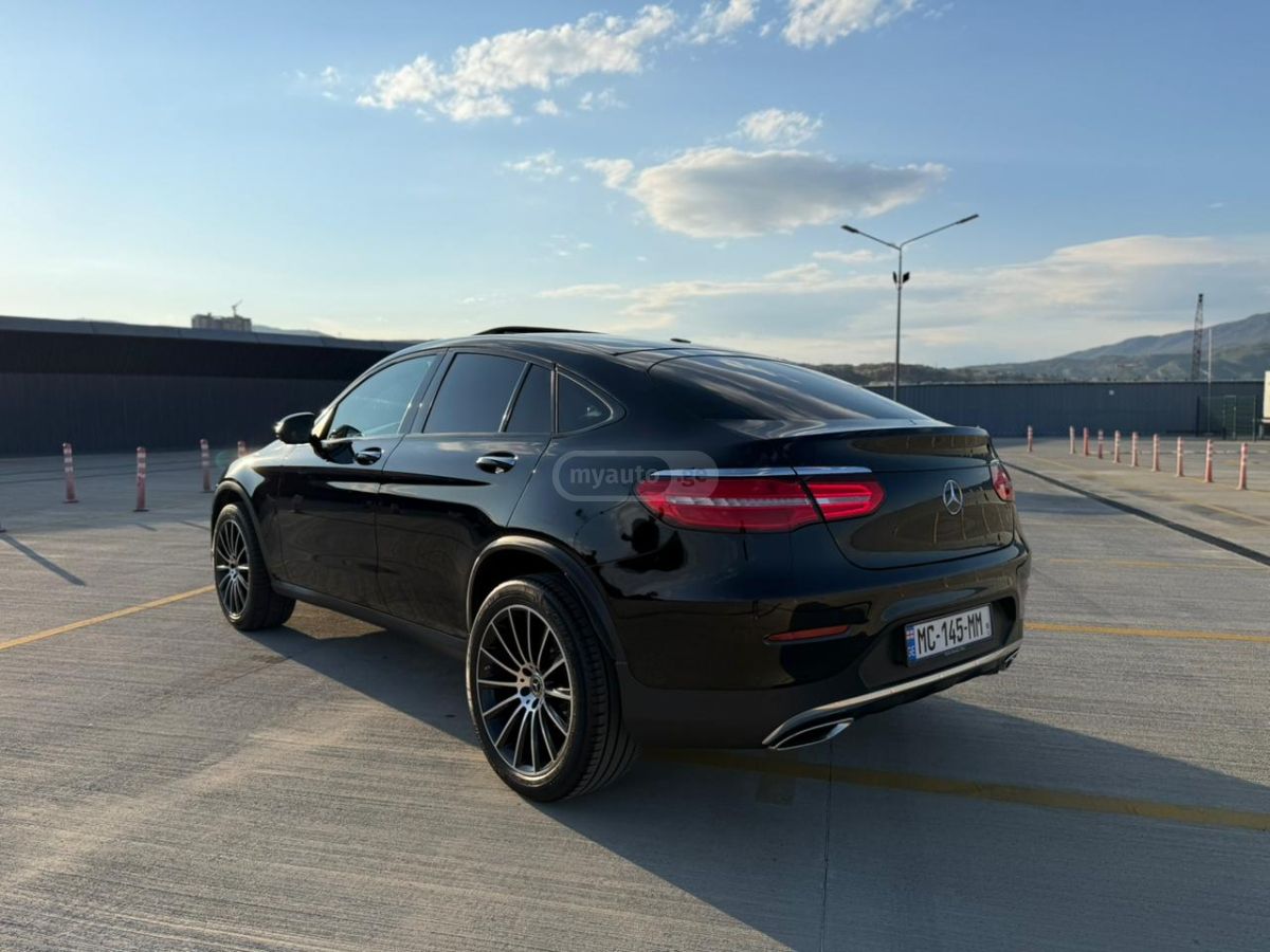 Mercedes-Benz GLC 300 Coupe - фото 1