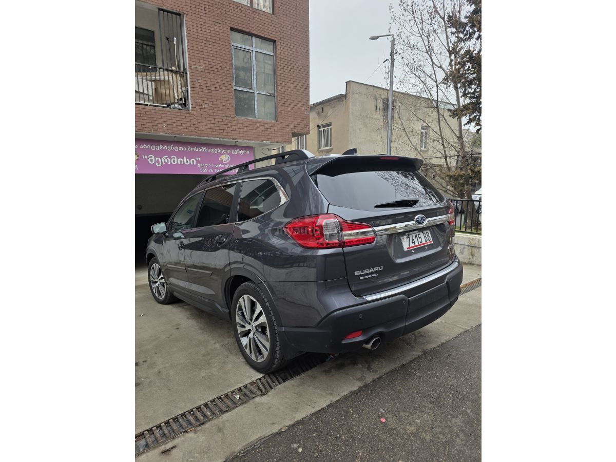 Subaru Limited All-Wheel Drive CVT — миниатюра 10