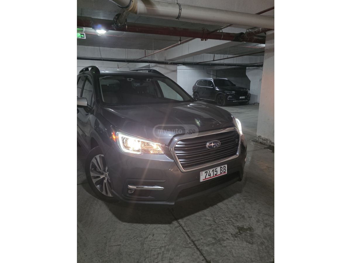 Subaru Limited All-Wheel Drive CVT — миниатюра 6